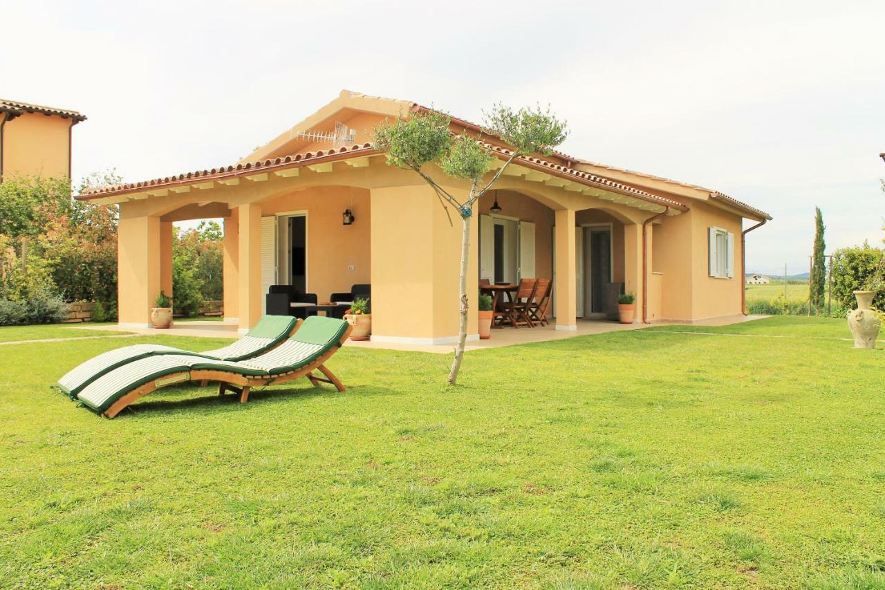 Oca Bianca Villa Pescia Romana Ngoại thất bức ảnh